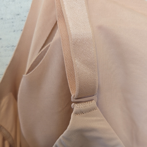 Soma Enbliss Luxe Bralette in Hush Nude Pink - Picture 4 of 6